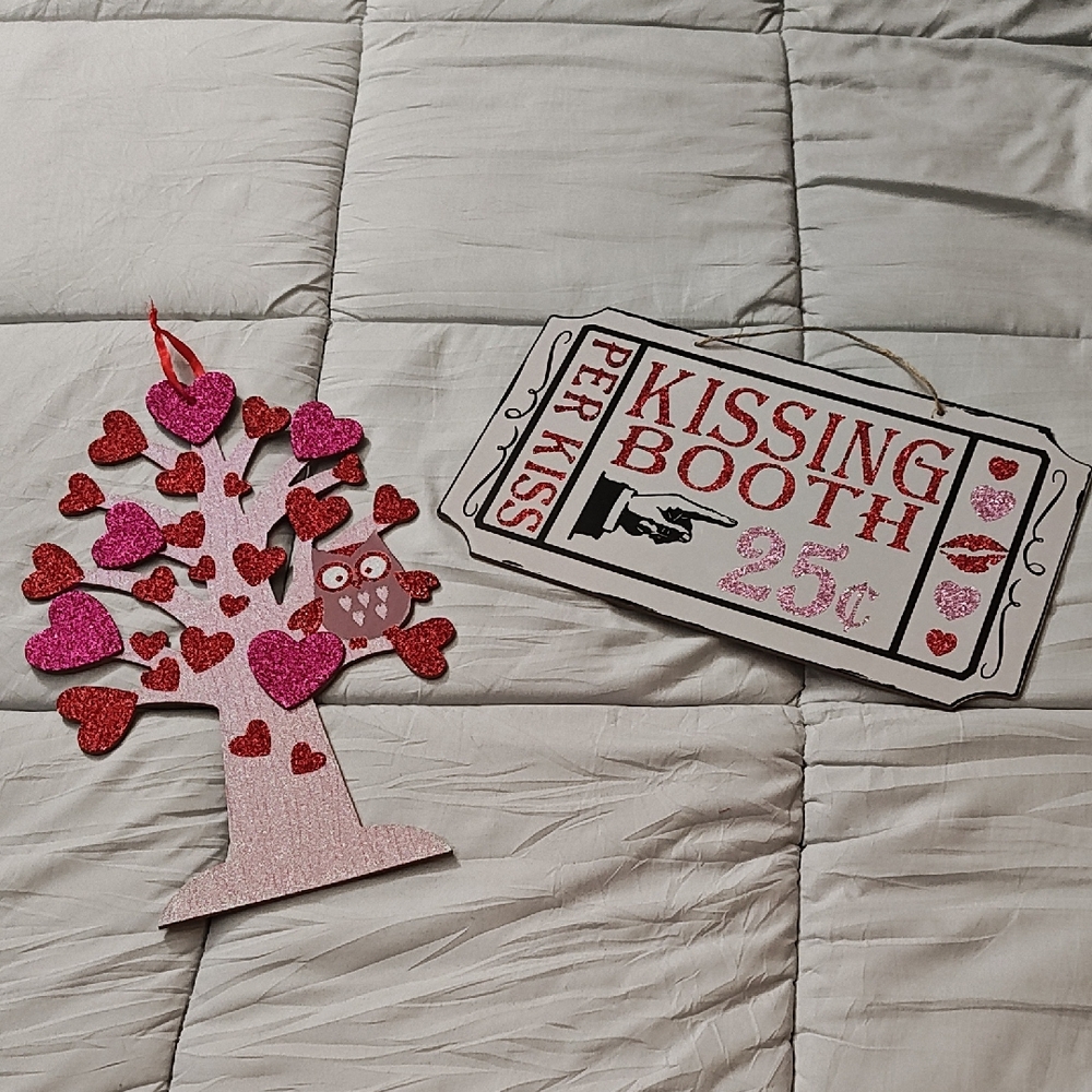 Valentine's Day Heart Tree and Kissing Booth Sign